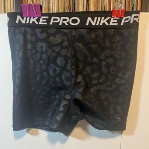 NIKE PRO Gym Shorts